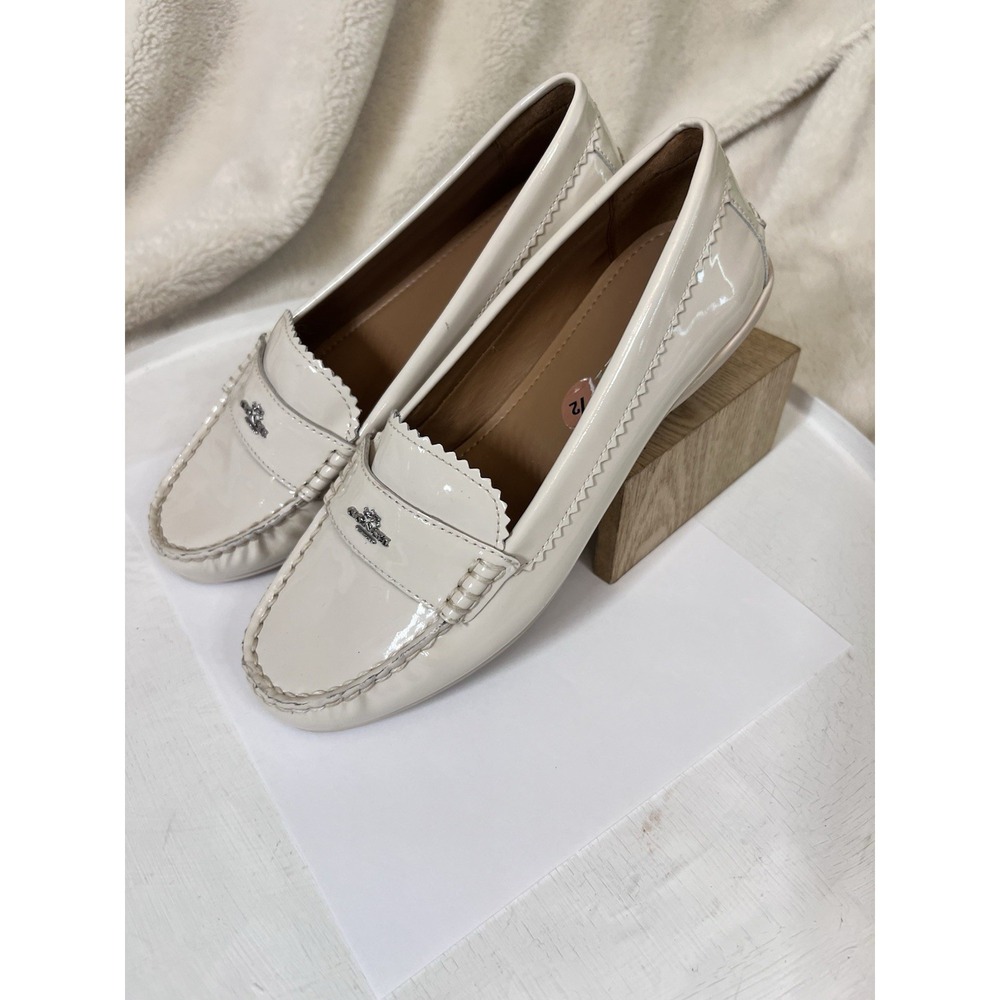 Coach Odette Off White Cream Ivory Patent Leather Loafers Sz 7.5 Academia Preppy